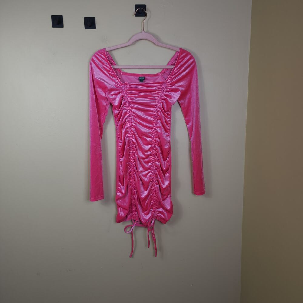 Wild Fable Long Sleeve Ruched Velvet Bodycon Dress in Pink Size XS